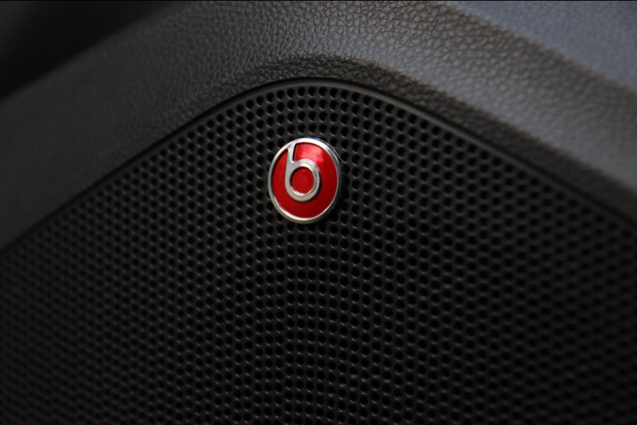 Seat Ateca 1.5 TSI Xcellence / PANODAK / BEATS / KEYLESS / ACC / CAMERA