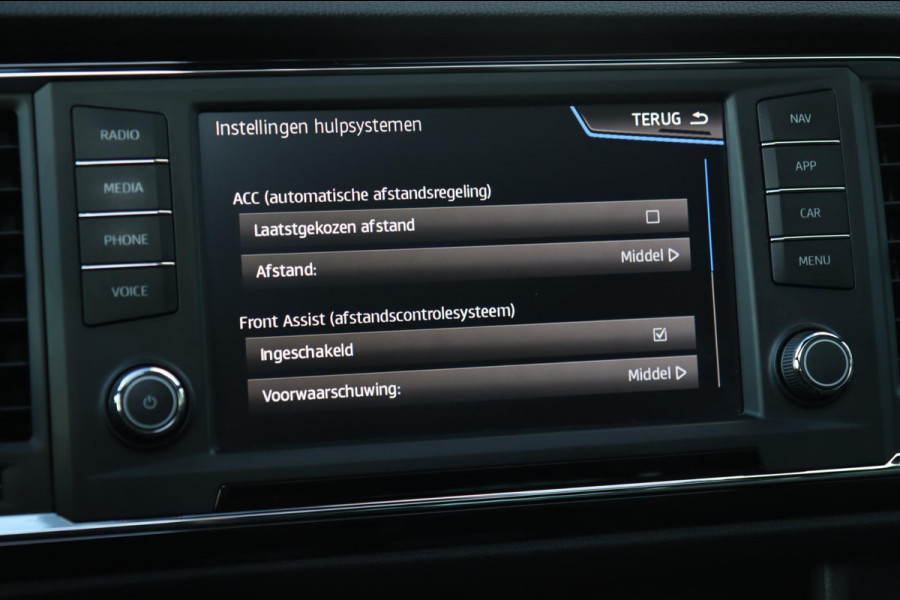 Seat Ateca 1.5 TSI Xcellence / PANODAK / BEATS / KEYLESS / ACC / CAMERA