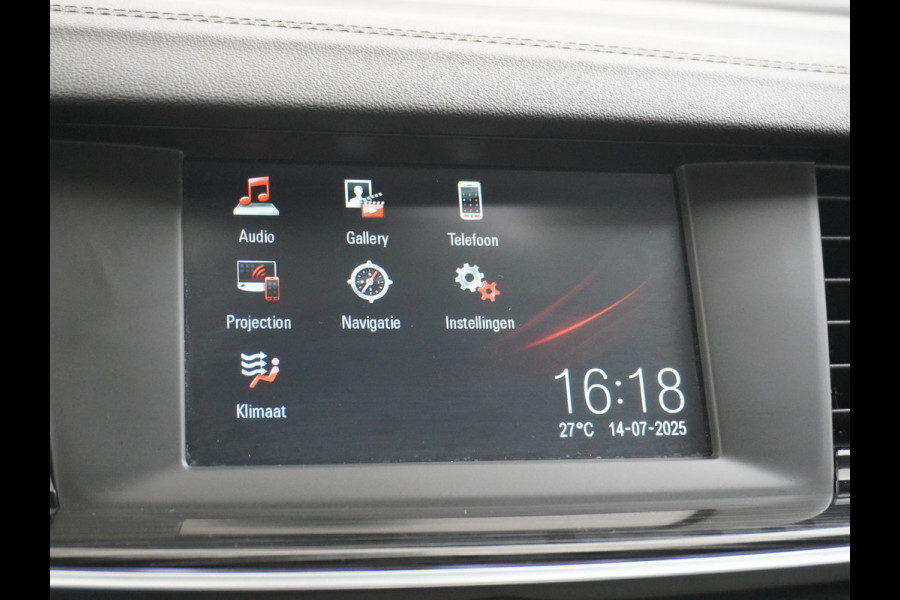 Opel Insignia Grand Sport T165PK Leer Camera Navi Apple Carplay Android PDC-a+v Trekhaak LED-v+a Ecc Cruise Control AGR-Comfort Stoelen Verwar Regen-Lichtsensor Sensor dodehoek Verkeersbordlezer Rijstrooksensor 1e Eigenaar