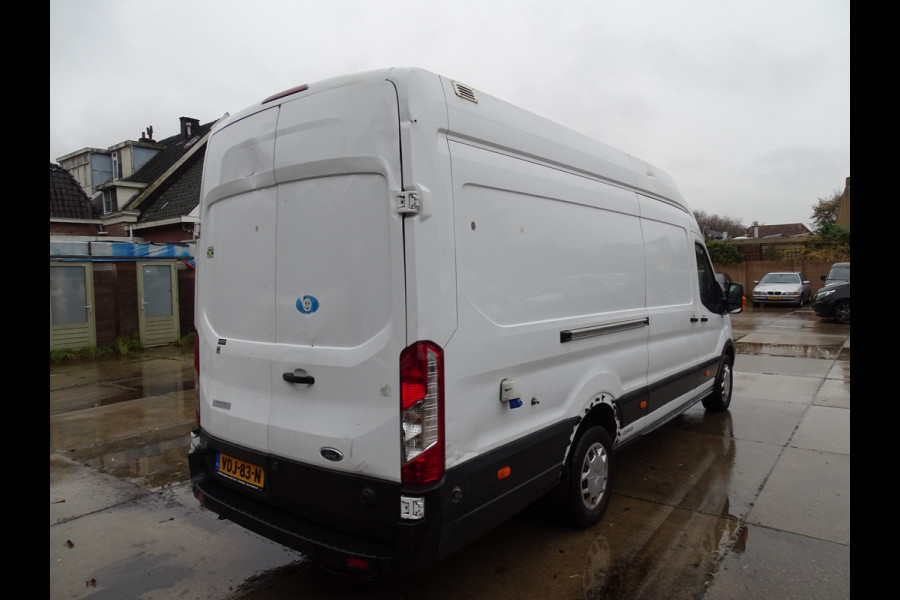 Ford Transit 2.0 TDCI L3H3 Foodtruck Koeling • Afzuiger • Water & Stroom