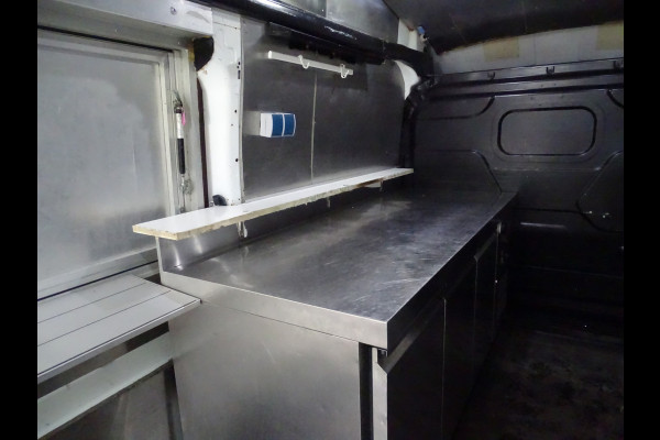 Ford Transit 2.0 TDCI L3H3 Foodtruck Koeling • Afzuiger • Water & Stroom