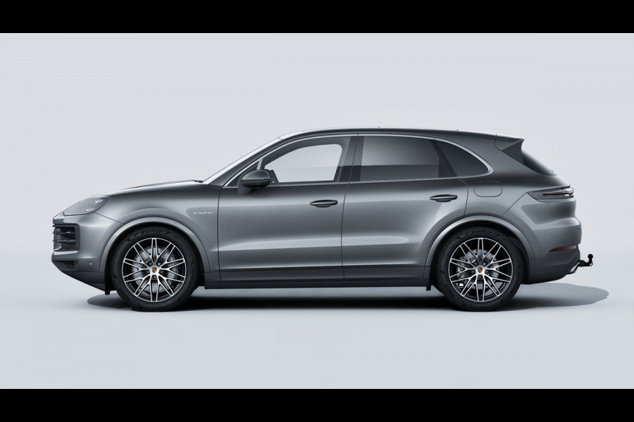 Porsche Cayenne 3.0 E-Hybrid Sport Chrono 470pk New Model | wordt verwacht | Panoramadak | ACC | 21'' Wielen | Bose | Trekhaak |
