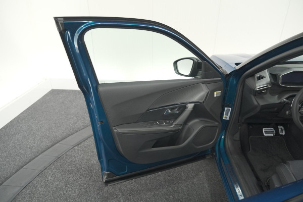 Peugeot 2008 Hybrid 145 e-DCS6 GT | Camera | Apple Carplay | Parkeersensoren
