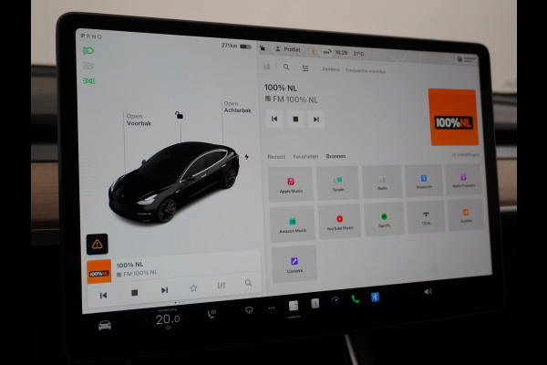 Tesla Model 3 Performance 513pk 0-100 3,4sec AWD Lmv 20" AutoPilot Panoramadak Adaptive Cruise Camera's Leer Pdc Wifi Ecc Elektr.-A-Klep+Stuur+Verst.Stoel+Geheugen Easy Entry Stoel+Bank-Verwarmd Keyless carbon spoiler rode remklauwen WiFi  75kWh 4WD 1e Eigenaar Origineel Nederlandse Auto SOH 88%