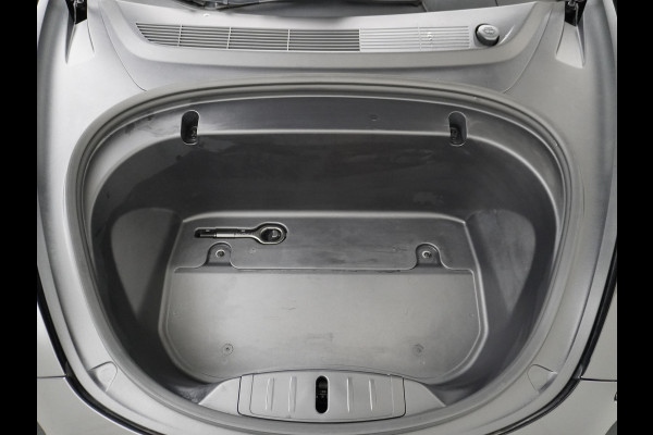 Tesla Model 3 Performance 513pk 0-100 3,4sec AWD Lmv 20" AutoPilot Panoramadak Adaptive Cruise Camera's Leer Pdc Wifi Ecc Elektr.-A-Klep+Stuur+Verst.Stoel+Geheugen Easy Entry Stoel+Bank-Verwarmd Keyless carbon spoiler rode remklauwen WiFi  75kWh 4WD 1e Eigenaar Origineel Nederlandse Auto SOH 88%