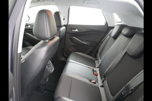 Opel Grandland X T 131pk 360Camera Navi 1/2Leer Apple/AndroidPdc Dab Ecc Tel. Isofix Mistlampen Blindspot Lane-dep. Bordherk. Usb Bluetooth CruiseControl Licht-/Zichtpakket Elek.Inkl.spiegels Elek.Ramen Led 17''LM 1.2 Turbo Business Elegance NL-auto! B- klasse EURO 6 Origin.NLse auto Volledig Dealer onderhouden laatste beurt bij 101.000km