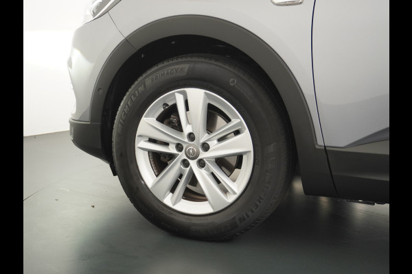 Opel Grandland X T 131pk 360Camera Navi 1/2Leer Apple/AndroidPdc Dab Ecc Tel. Isofix Mistlampen Blindspot Lane-dep. Bordherk. Usb Bluetooth CruiseControl Licht-/Zichtpakket Elek.Inkl.spiegels Elek.Ramen Led 17''LM 1.2 Turbo Business Elegance NL-auto! B- klasse EURO 6 Origin.NLse auto Volledig Dealer onderhouden laatste beurt bij 101.000km