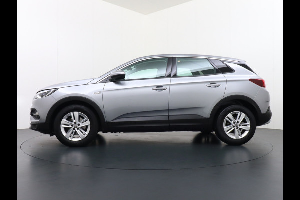 Opel Grandland X T 131pk 360Camera Navi 1/2Leer Apple/AndroidPdc Dab Ecc Tel. Isofix Mistlampen Blindspot Lane-dep. Bordherk. Usb Bluetooth CruiseControl Licht-/Zichtpakket Elek.Inkl.spiegels Elek.Ramen Led 17''LM 1.2 Turbo Business Elegance NL-auto! B- klasse EURO 6 Origin.NLse auto Volledig Dealer onderhouden laatste beurt bij 101.000km