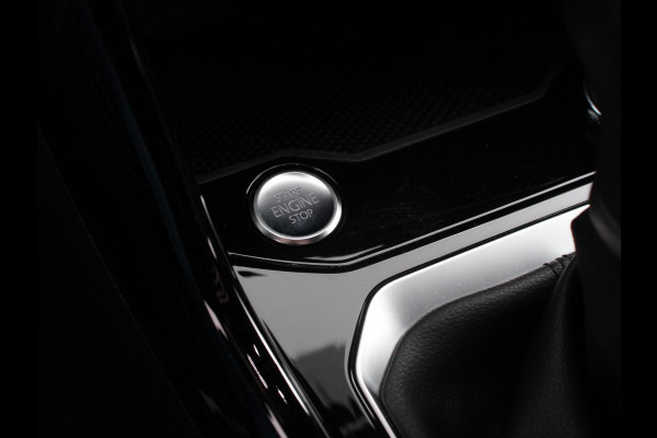 Volkswagen T-Roc 1.5 TSI 150pk Automaat R-Line | Navigatie | Apple Carplay/Android Auto | Camera | Parkeersensoren | Adaptive Cruise Control | Stoelverwarming | Virtual Cockpit | Elektrische achterklep | Getinte ramen | Climate Control