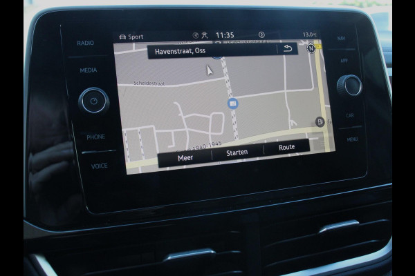 Volkswagen T-Roc 1.5 TSI 150pk Automaat R-Line | Navigatie | Apple Carplay/Android Auto | Camera | Parkeersensoren | Adaptive Cruise Control | Stoelverwarming | Virtual Cockpit | Elektrische achterklep | Getinte ramen | Climate Control