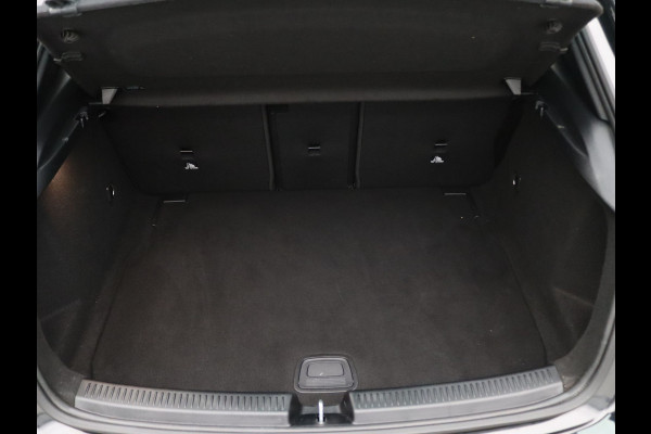 Mercedes-Benz A-Klasse 165pk Advantage Automaat Camera | Cruise | Climate | Navi | Parkeersens. v+a
