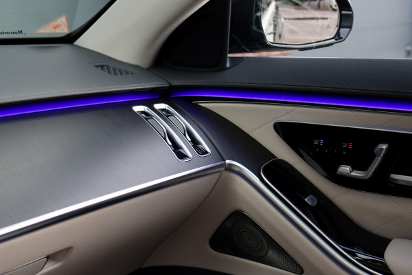 Mercedes-Benz S-Klasse 580 e Lang AMG Line | Airmatic | Distronic+ | Chauffeurspakket | Zonweringspakket | Massage V+A | | MBUX Tablet | Burmester | HUD | Stoelventilatie V+A | Nekverwarming |