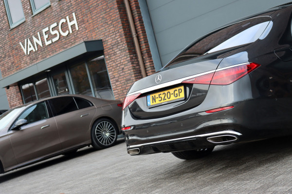 Mercedes-Benz S-Klasse 580 e Lang AMG Line | Airmatic | Distronic+ | Chauffeurspakket | Zonweringspakket | Massage V+A | | MBUX Tablet | Burmester | HUD | Stoelventilatie V+A | Nekverwarming |