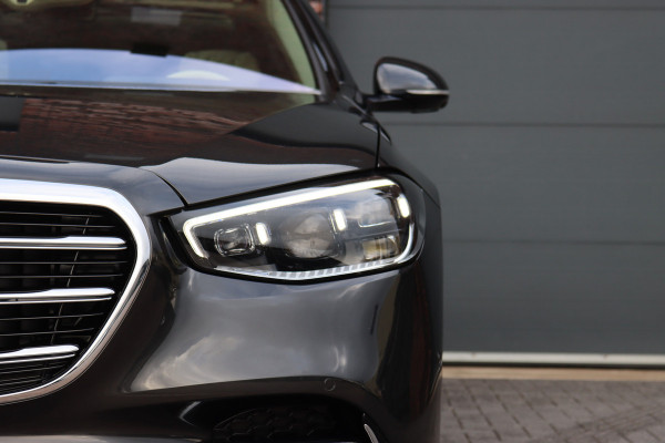 Mercedes-Benz S-Klasse 580 e Lang AMG Line | Airmatic | Distronic+ | Chauffeurspakket | Zonweringspakket | Massage V+A | | MBUX Tablet | Burmester | HUD | Stoelventilatie V+A | Nekverwarming |