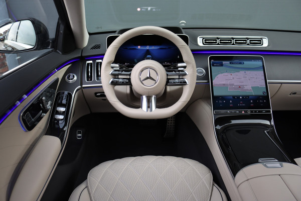 Mercedes-Benz S-Klasse 580 e Lang AMG Line | Airmatic | Distronic+ | Chauffeurspakket | Zonweringspakket | Massage V+A | | MBUX Tablet | Burmester | HUD | Stoelventilatie V+A | Nekverwarming |