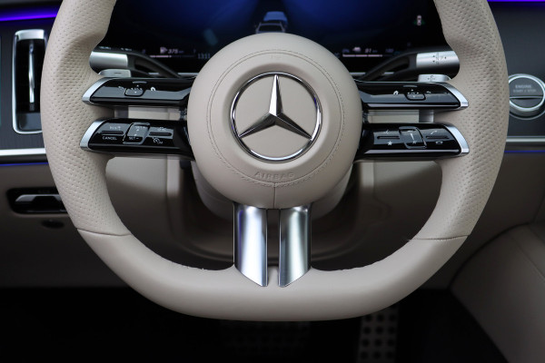 Mercedes-Benz S-Klasse 580 e Lang AMG Line | Airmatic | Distronic+ | Chauffeurspakket | Zonweringspakket | Massage V+A | | MBUX Tablet | Burmester | HUD | Stoelventilatie V+A | Nekverwarming |