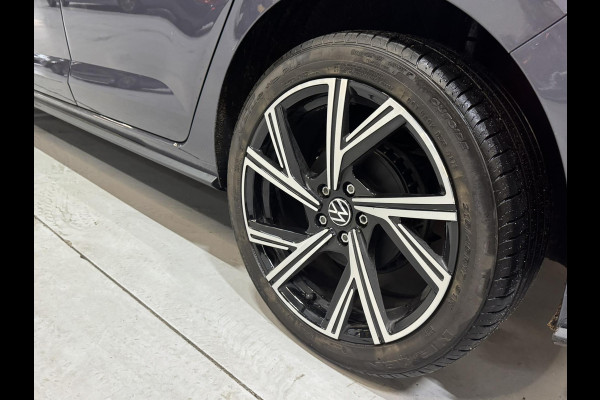 Volkswagen Polo 1.0 TSI 3x R-Line Garantie Pano IQ. Matrix Led Carplay Camera Keyless IQ. Drive Lane ACC Navi Clima Rijklaar