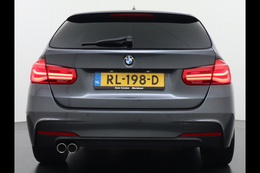 BMW 3 Serie Touring 330i AUT-8 M-Sport Pack Leder+Memory Harman&Kardon® Audio Adap.Cruise Apple Carplay Head-Up Navi 19" Virtual CockpitCame Lmv  Stoelverwarming DAB Elek.Achterklep Zwarte-Hemel Adaptieve Led Wifi Surround Camera Origineel Nederlandse Auto Zeer compleet! € 71.000 nieuwprijs !