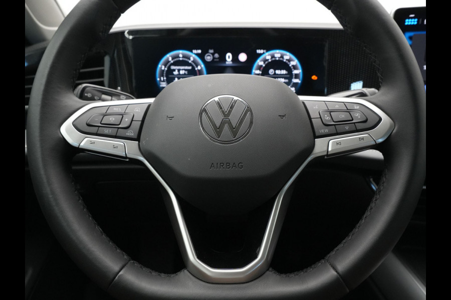 Volkswagen Passat Variant 1.5 eTSI 150pk Business Trekhaak Navigatie Camera Side Assist Acc ARGON 343