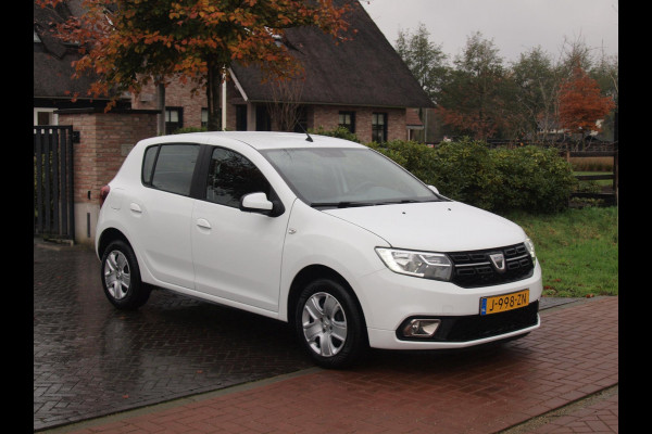 Dacia Sandero 0.9 TCe Easy-R Comfort | Cruise Control | Automaat | DAB | Airco |