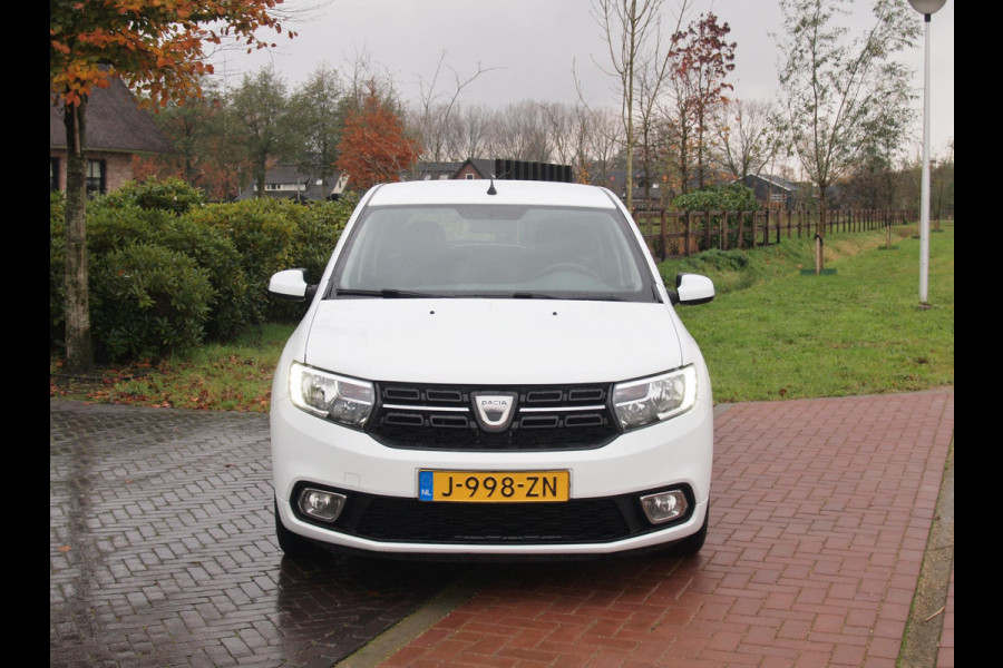 Dacia Sandero 0.9 TCe Easy-R Comfort | Cruise Control | Automaat | DAB | Airco |