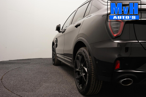 Lynk & Co 01 1.5 Hybride|LEER|FULL BLACK XL|ZWARTE.HEMEL|NAP