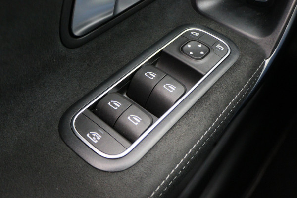 Mercedes-Benz A-Klasse 250 e Business Solution AMG Limited Camera, Sfeerverlichting, Apple Carplay, LED, Cruise, PDC