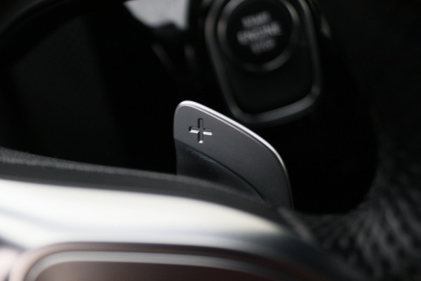 Mercedes-Benz A-Klasse 250 e Business Solution AMG Limited Camera, Sfeerverlichting, Apple Carplay, LED, Cruise, PDC