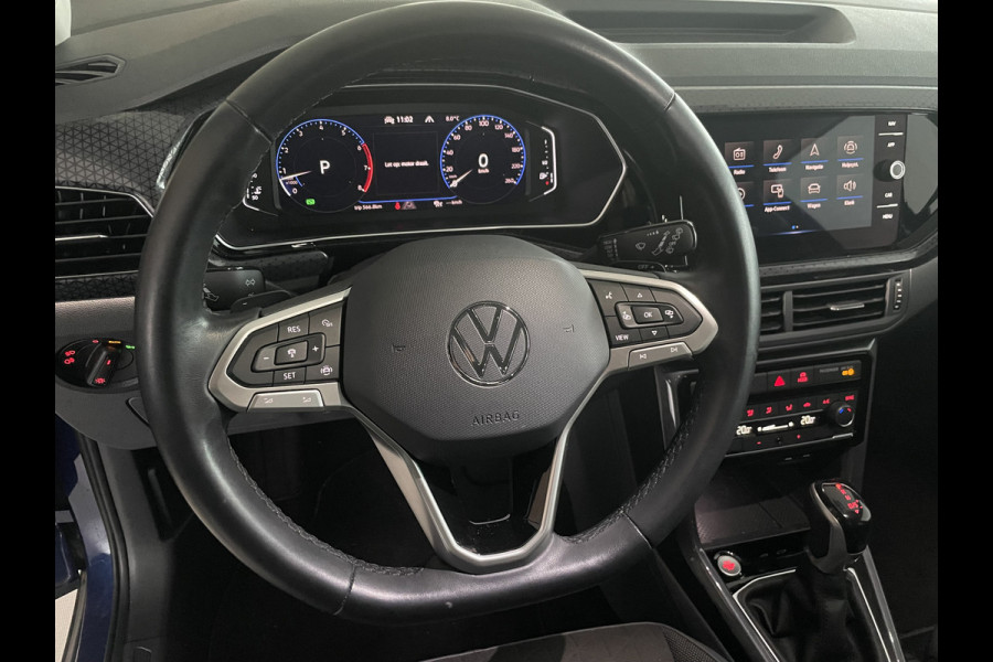 Volkswagen T-Cross Automaat 1.5 TSI Style Business R design automaat Airco - Cruise control - Parkeersensoren voor en achter - Navigatie - Dakrails - Bluetooth - Dodehoek detector - Stuur leder - Stuur multifunctioneel - Start/stop systeem - Radio - Licht metalen velgen 17 inch