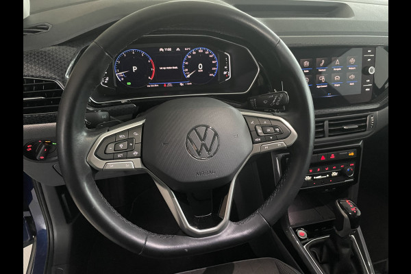 Volkswagen T-Cross Automaat 1.5 TSI Style Business R design automaat Airco - Cruise control - Parkeersensoren voor en achter - Navigatie - Dakrails - Bluetooth - Dodehoek detector - Stuur leder - Stuur multifunctioneel - Start/stop systeem - Radio - Licht metalen velgen 17 inch