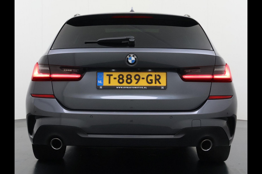 BMW 3 Serie Touring 320i M-SPORT| PANO| ADAP. CRUISE| NET GROOT ONDERHOUD GEHAD, RIJKLAAR| ELEK. ACHTERKLEP| CAMERA|