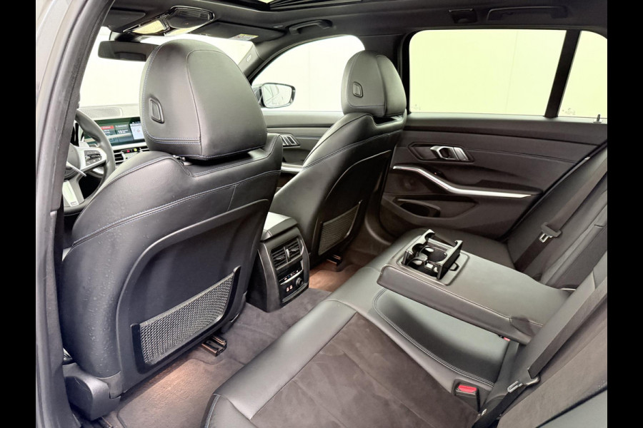 BMW 3 Serie Touring 320i M-SPORT| PANO| ADAP. CRUISE| NET GROOT ONDERHOUD GEHAD, RIJKLAAR| ELEK. ACHTERKLEP| CAMERA|