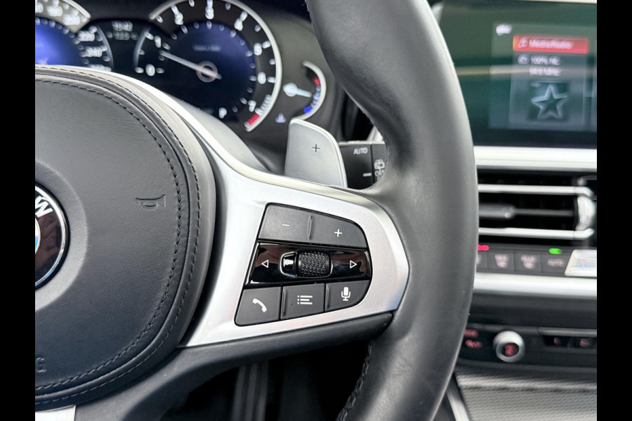 BMW 3 Serie Touring 320i M-SPORT| PANO| ADAP. CRUISE| NET GROOT ONDERHOUD GEHAD, RIJKLAAR| ELEK. ACHTERKLEP| CAMERA|