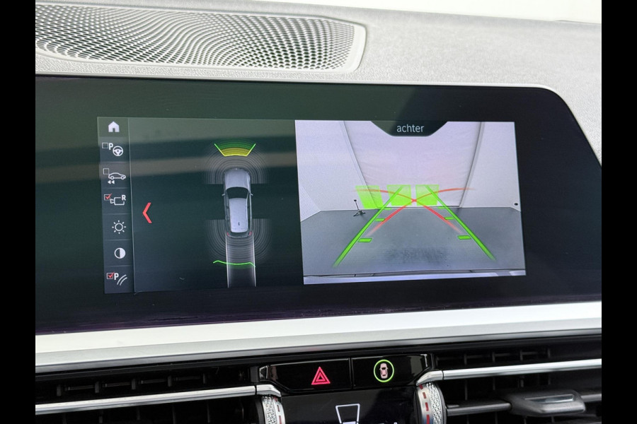 BMW 3 Serie Touring 320i M-SPORT| PANO| ADAP. CRUISE| NET GROOT ONDERHOUD GEHAD, RIJKLAAR| ELEK. ACHTERKLEP| CAMERA|