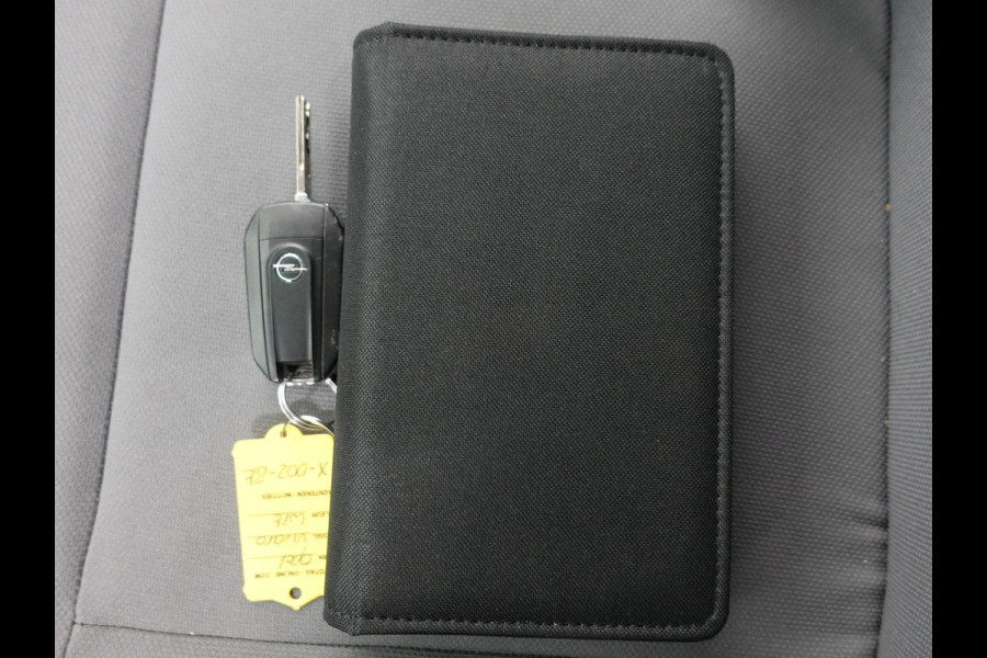 Opel Vivaro Combi 1.5 CDTI L2H1 Cruise Control  Parkeersensoren Achter  Bluetooth Airco Voor en Achter  Schuifdeur Rechts en Links