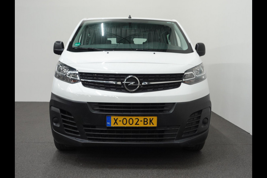 Opel Vivaro Combi 1.5 CDTI L2H1 Cruise Control  Parkeersensoren Achter  Bluetooth Airco Voor en Achter  Schuifdeur Rechts en Links
