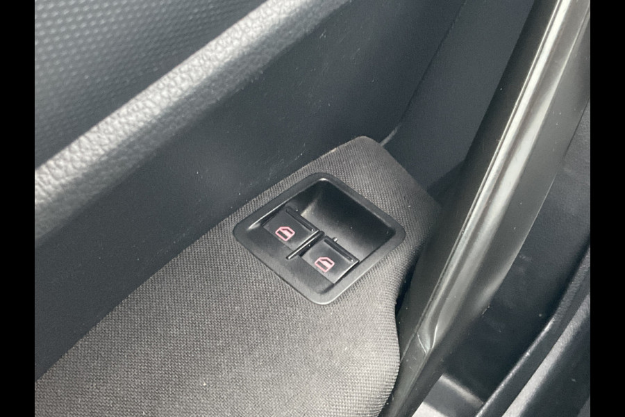 Volkswagen Caddy Maxi 7-Pers 1.4 TSI 131pk Aut7 Airco Navi Cruise 7 Persoons 2x Schuifdeur 7P.