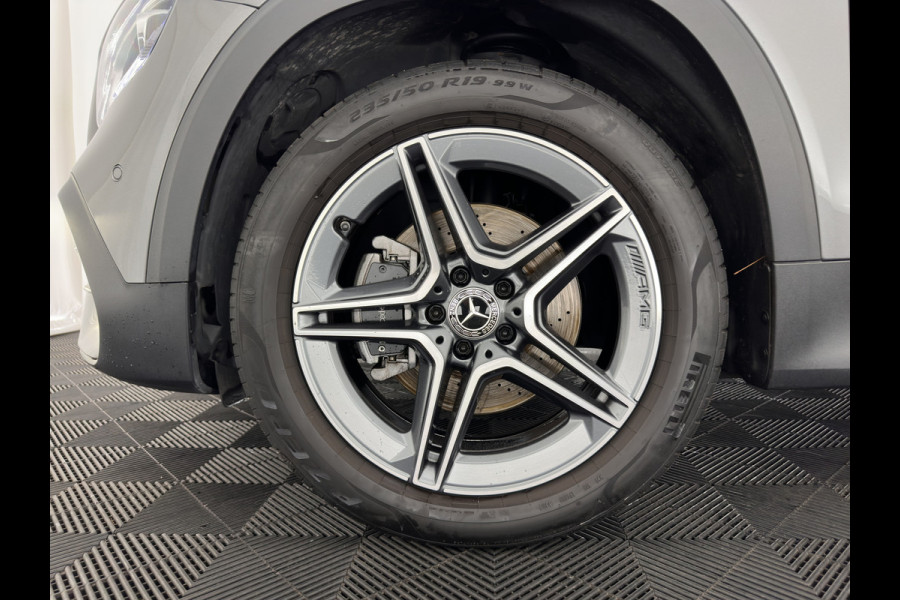 Mercedes-Benz Glb 200 d ( VAN ) Premium AMG-Sport-Pack Aut. *LEATHER-MICROFIBRE | FULL-LED | AMBIENT-LIGHT | WIDE-SCREEN-DIGICOCKPIT | HEATED-SPORTSEATS | KEYLESS | NAVI-FULLMAP | DAB+ | ECC | PDC | CRUISE | 19''ALU*