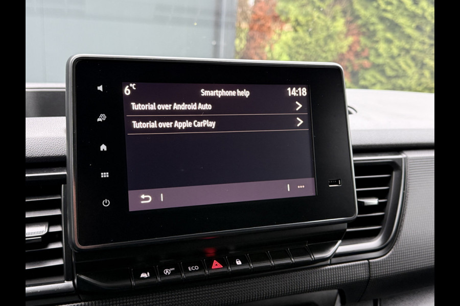 Renault Trafic 2.0 dCi 110 PK / L2H1 / 1e EIG. / TREKHAAK / AIRCO / CRUISE / CARPLAY / 3-ZITS / LED