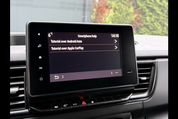 Renault Trafic 2.0 dCi 110 PK / L2H1 / 1e EIG. / TREKHAAK / AIRCO / CRUISE / CARPLAY / 3-ZITS / LED