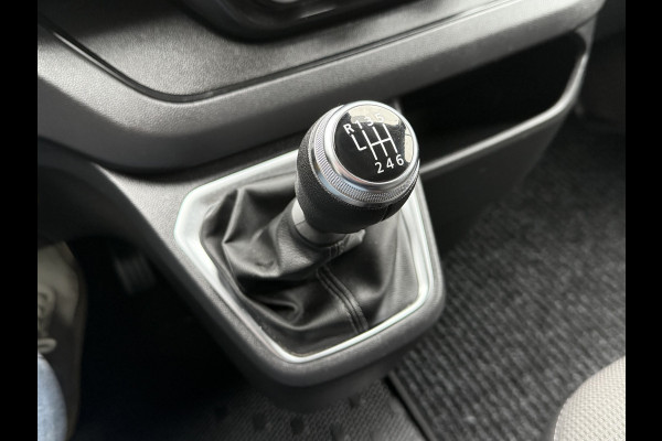 Renault Trafic 2.0 dCi 110 PK / L2H1 / 1e EIG. / TREKHAAK / AIRCO / CRUISE / CARPLAY / 3-ZITS / LED