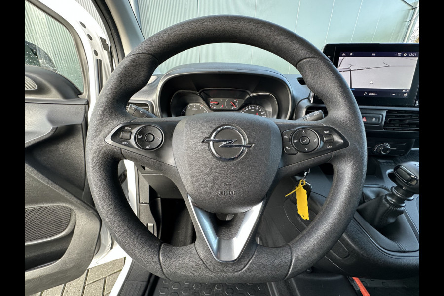 Opel Combo 1.5D 102 PK / L2H1 / 1e EIG. / CAMERA / BLIND SPOT / CRUISE / AIRCO / NAVI / CARPLAY