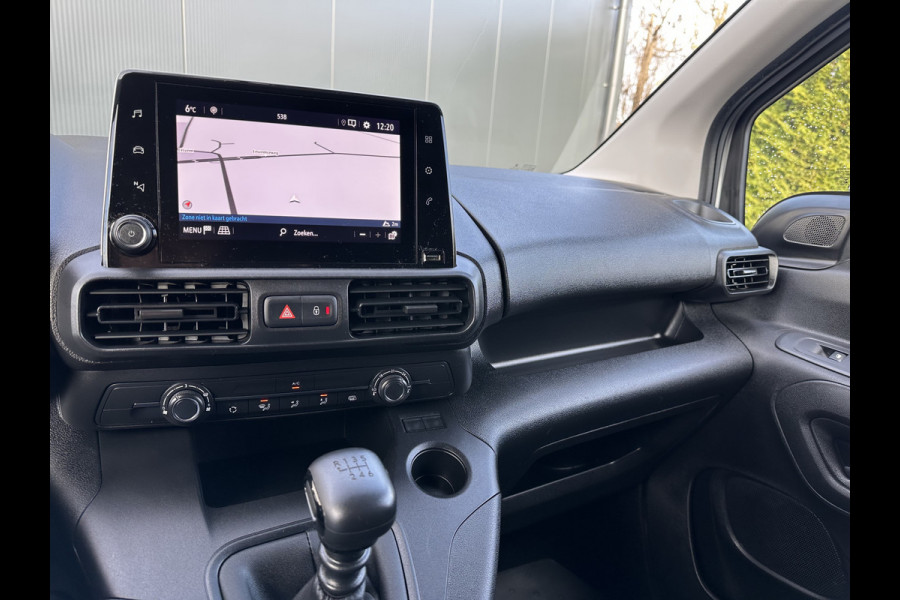 Opel Combo 1.5D 102 PK / L2H1 / 1e EIG. / CAMERA / BLIND SPOT / CRUISE / AIRCO / NAVI / CARPLAY