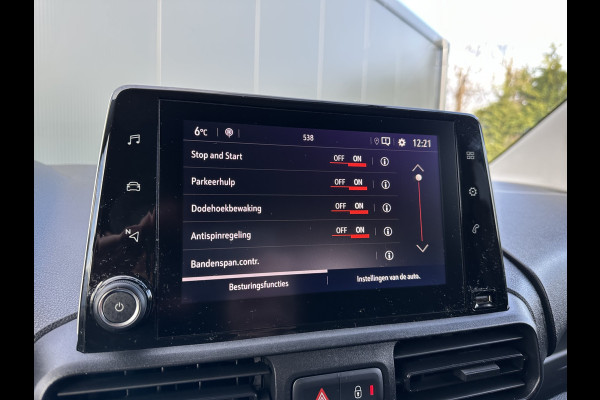 Opel Combo 1.5D 102 PK / L2H1 / 1e EIG. / CAMERA / BLIND SPOT / CRUISE / AIRCO / NAVI / CARPLAY