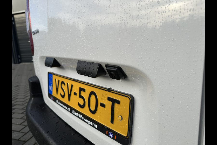 Opel Combo 1.5D 102 PK / L2H1 / 1e EIG. / CAMERA / BLIND SPOT / CRUISE / AIRCO / NAVI / CARPLAY