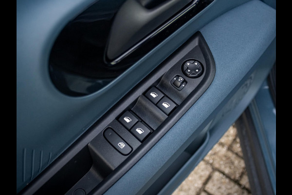 Fiat Grande Panda La Prima 7,4 kW 44 kWh | Uit voorraad leverbaar | Clima | Cruise | Camera | Apple Carplay | 17" | Navi | Winter Pack