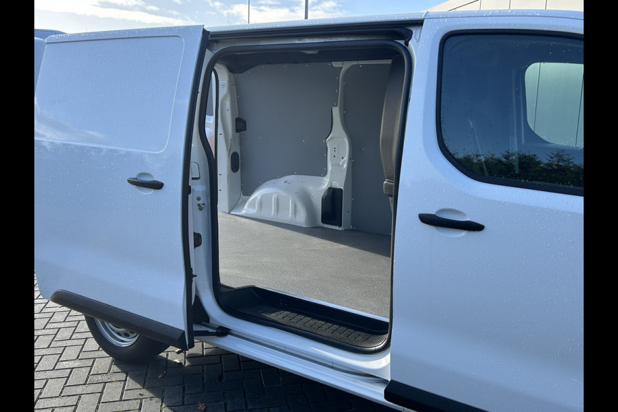 Toyota ProAce Worker 2.0 D-4D 145 PK / L2H1 / 1e EIGENAAR / 51.767 KM !! / 3-ZITS / AIRCO / CRUISE / APPLE CARPLAY / PDC