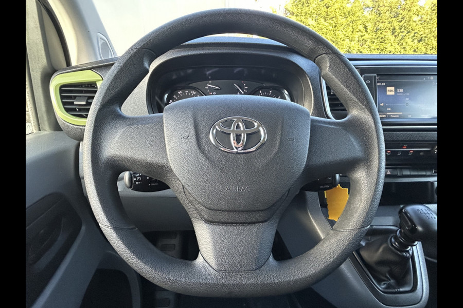 Toyota ProAce Worker 2.0 D-4D 145 PK / L2H1 / 1e EIGENAAR / 51.767 KM !! / 3-ZITS / AIRCO / CRUISE / APPLE CARPLAY / PDC