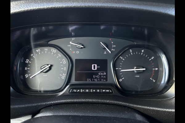 Toyota ProAce Worker 2.0 D-4D 145 PK / L2H1 / 1e EIGENAAR / 51.767 KM !! / 3-ZITS / AIRCO / CRUISE / APPLE CARPLAY / PDC