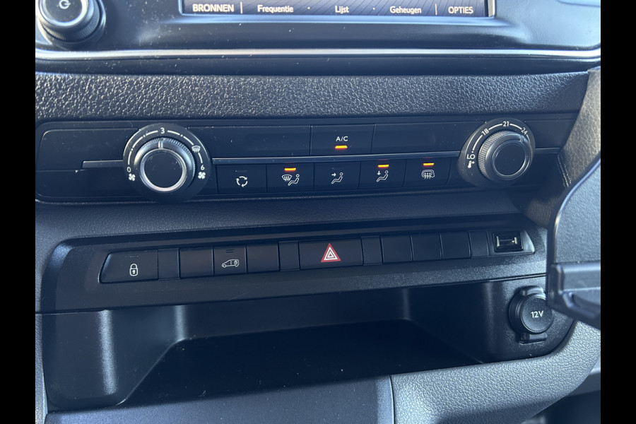 Toyota ProAce Worker 2.0 D-4D 145 PK / L2H1 / 1e EIGENAAR / 51.767 KM !! / 3-ZITS / AIRCO / CRUISE / APPLE CARPLAY / PDC